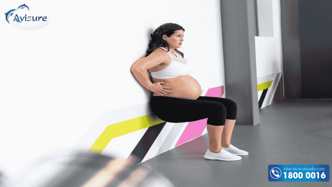 Squat bài tập kích thích chuyển dạ nhanh