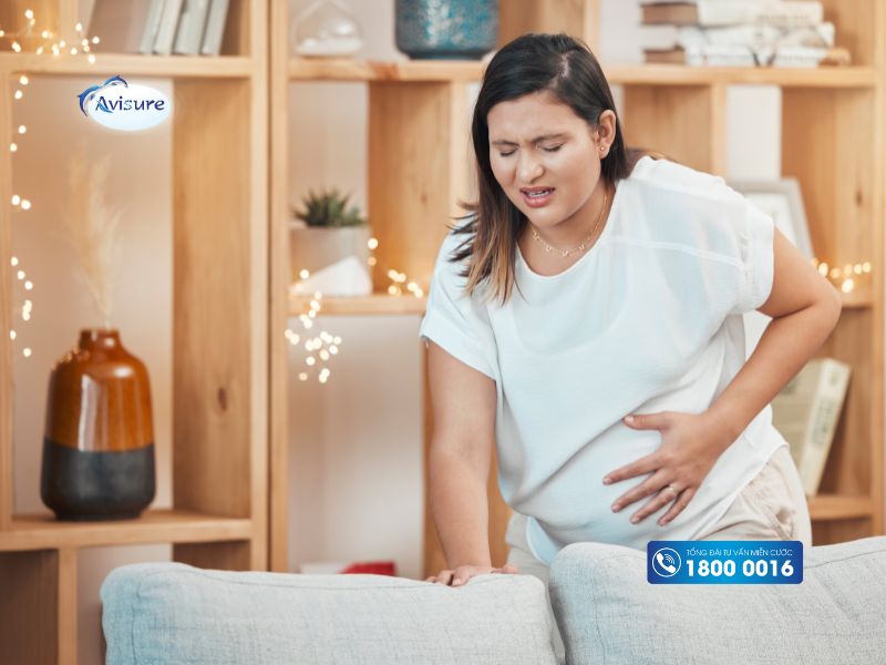 Bầu 3 tháng giữa nằm ngửa gây ra các vấn đề về tiêu hóa