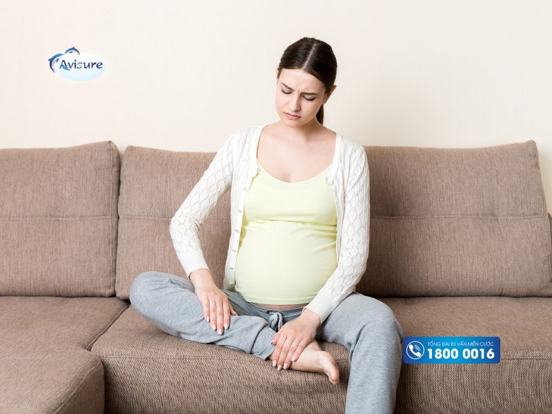 Chuột rút khi mang thai tuần đầu là hiện tượng gì?