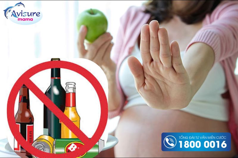 Mẹ bầu tháng đầu tiên cần kiêng chất kích thích 