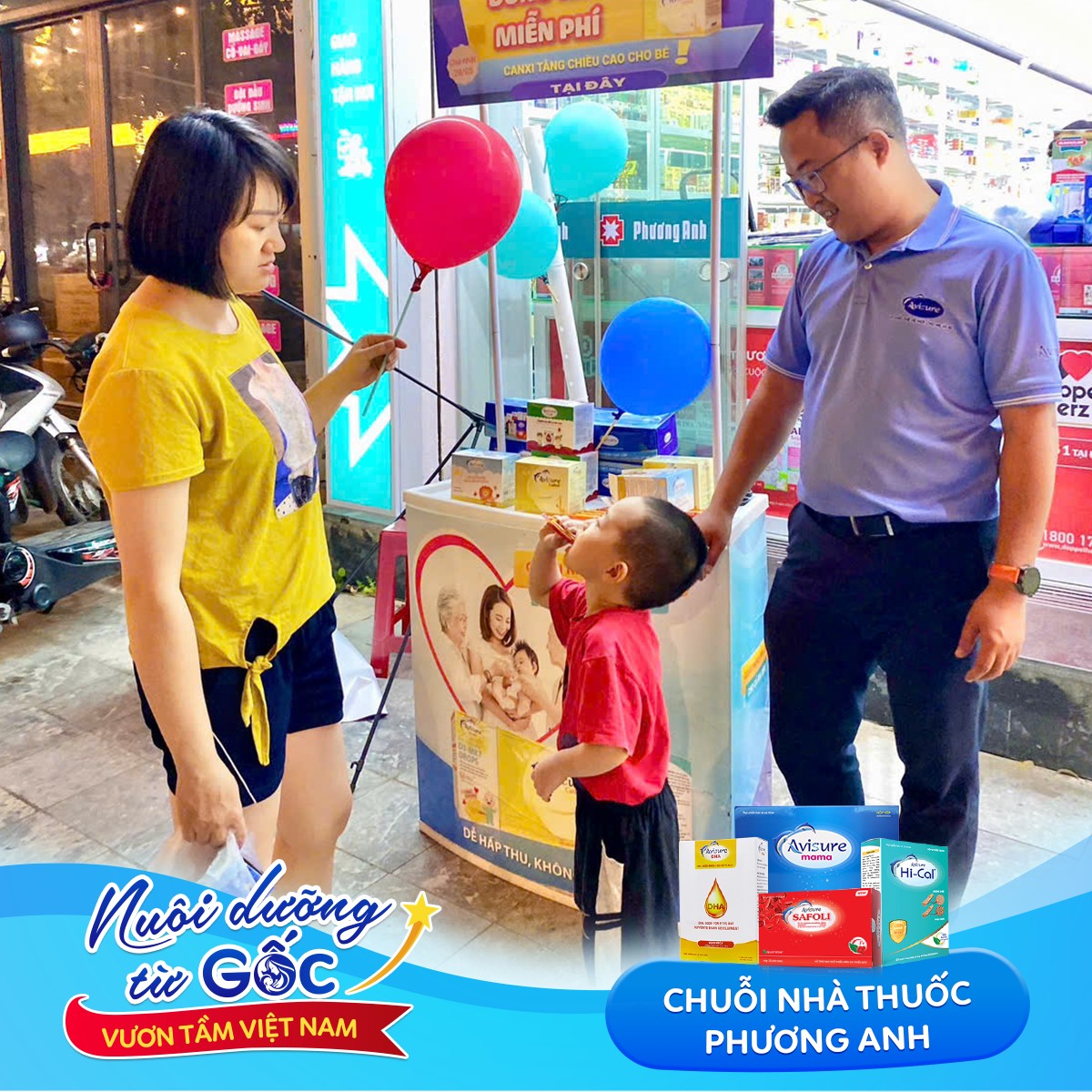 Những em bé vui vẻ, háo hức tại chuỗi sự kiện trạm sức khoẻ