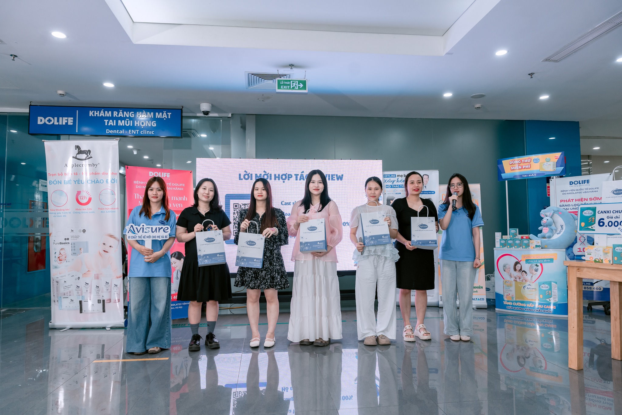 Những phần quà trao tặng tại sự kiện